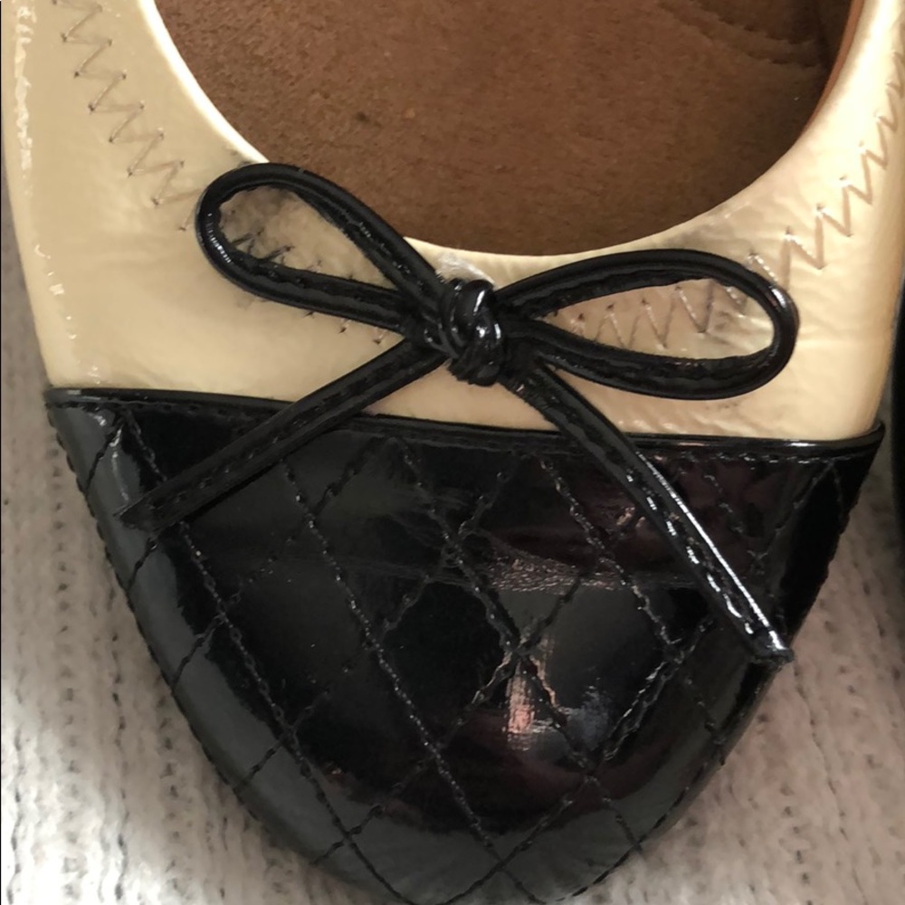Black & White Mary Jane Aerosoles - Picture 2 of 6